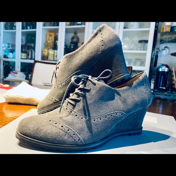 Leather Comfy Wedge Shoes - Picture 2 of 7